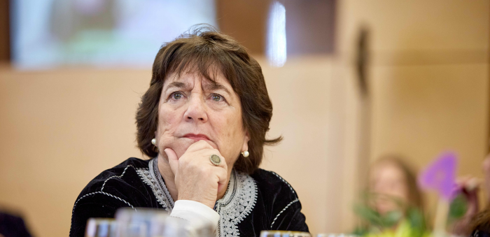 Ministra de Defensa confirma fallecimiento, tres heridos y apertura de sumario tras hallazgo de helicóptero siniestrado en Campos de Hielo Sur