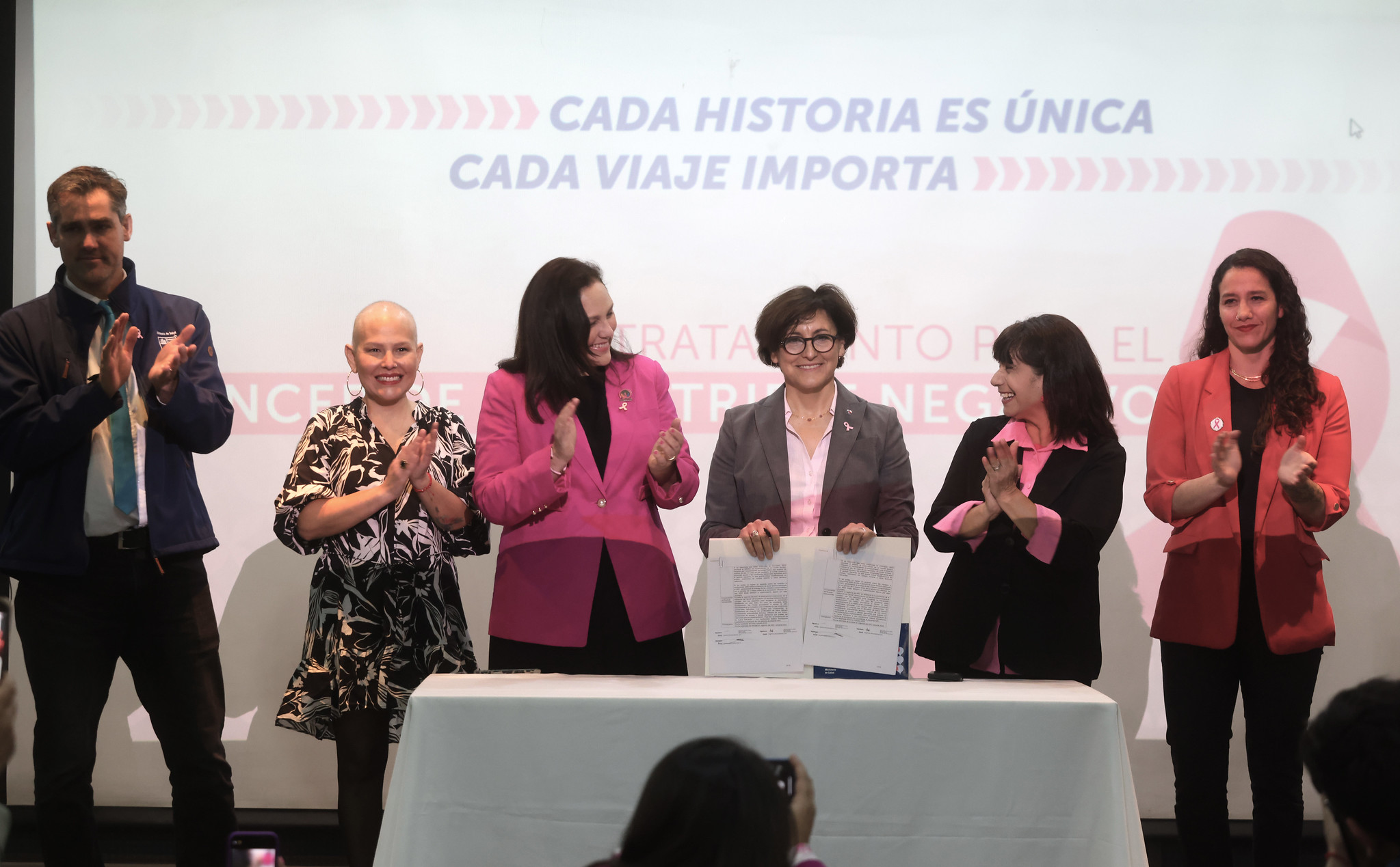MINSAL incorpora medicamento de alto costo para tratamientos innovadores contra el cáncer triple negativo