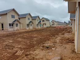 Aysén busca aclarar reasignación de recursos habitacionales: fondos no ejecutados se destinarán a expropiación de megatoma en San Antonio